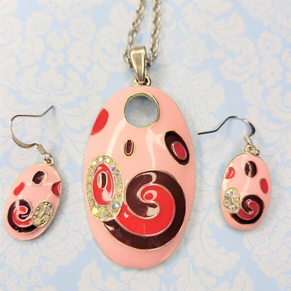 𝅺PINK Peach and Red Long Necklace with Matching Earrings - NWOT - Picture 1 of 5